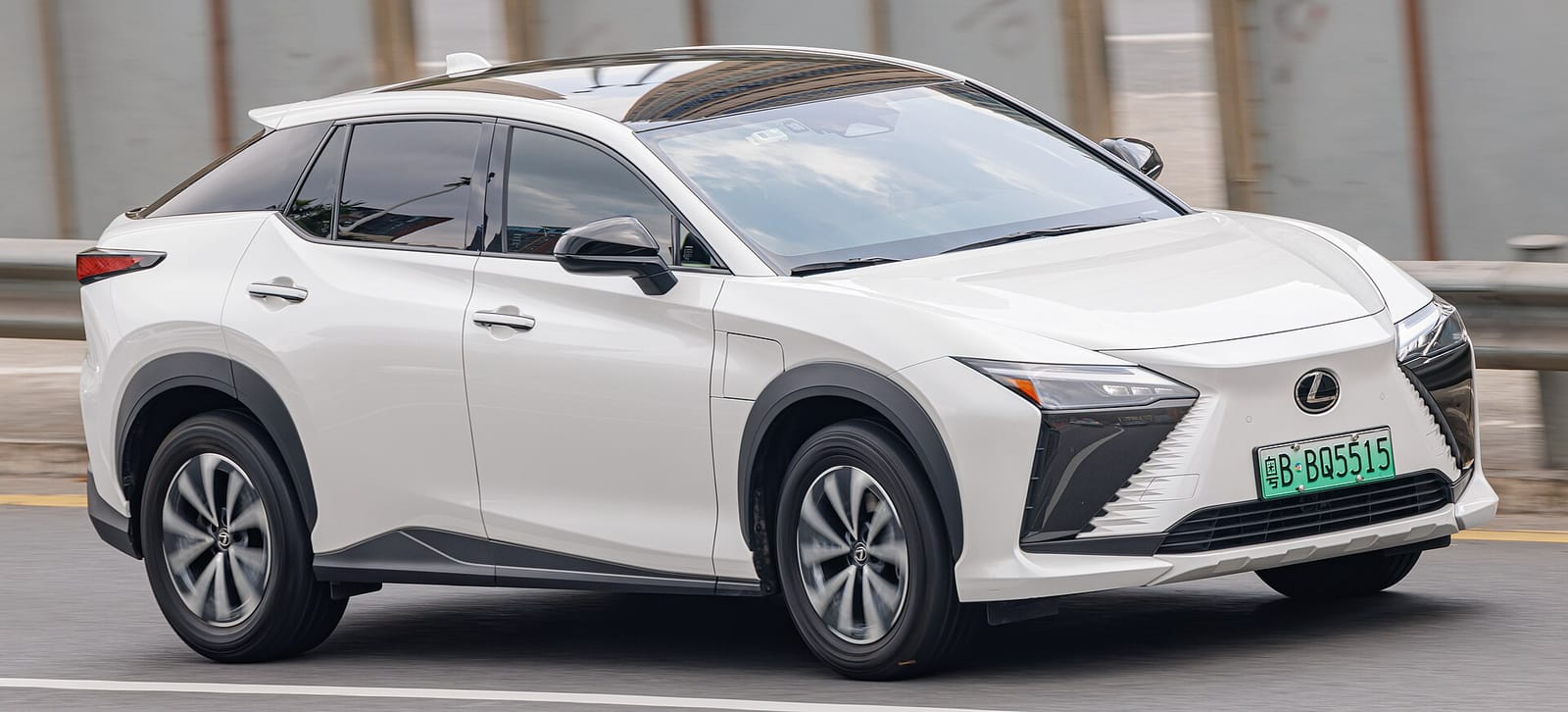 Lexus RZ, αμιγώς ηλεκτρικό